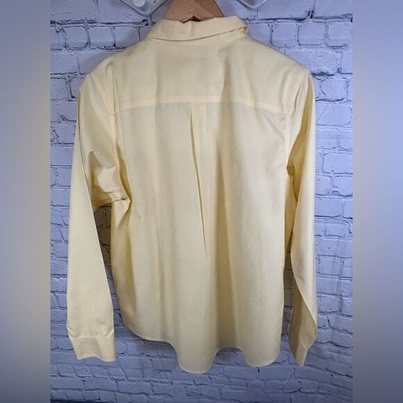 NWT LL Bean Yellow Wrinkle Resistant Classic Traditional Oxford Shirt Size M - Picture 2 of 7